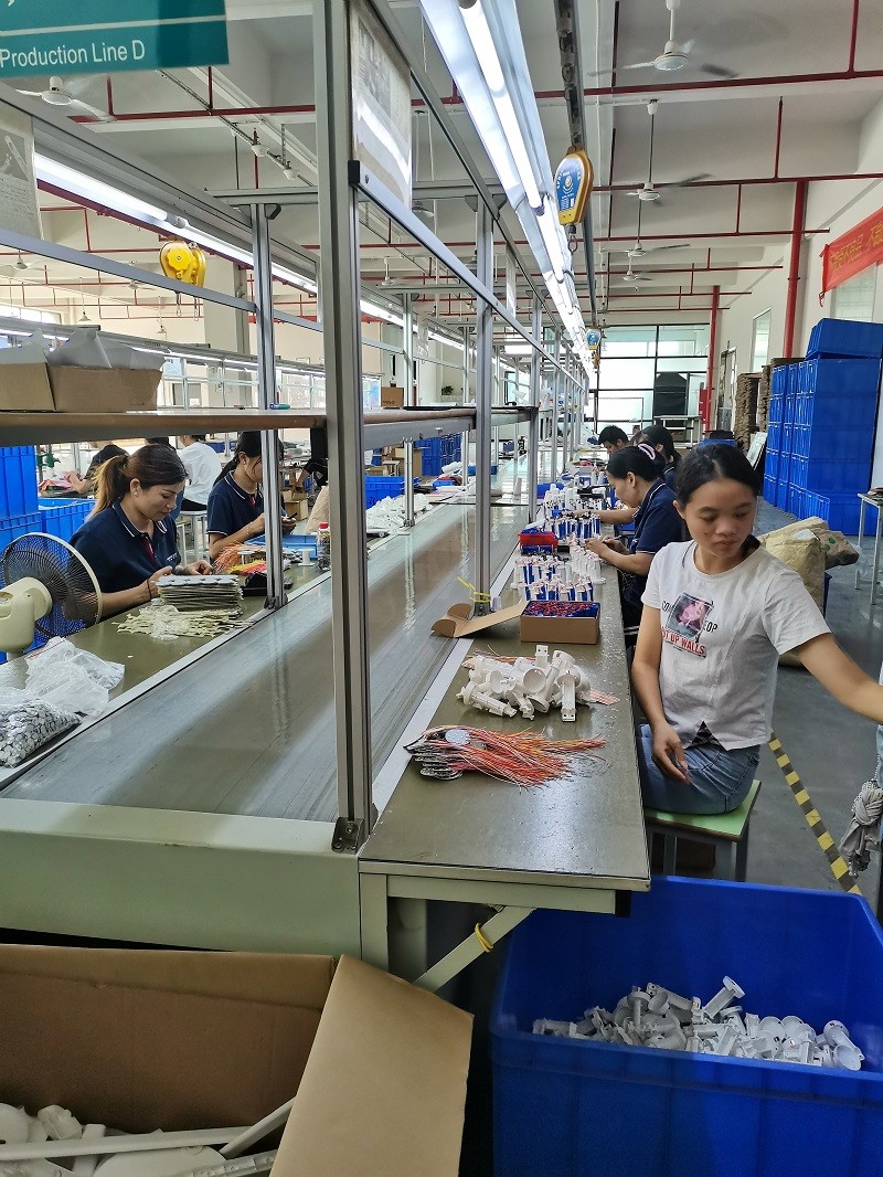 चीन Dongguan ILI Lighting Furniture Co., Ltd. कंपनी प्रोफाइल